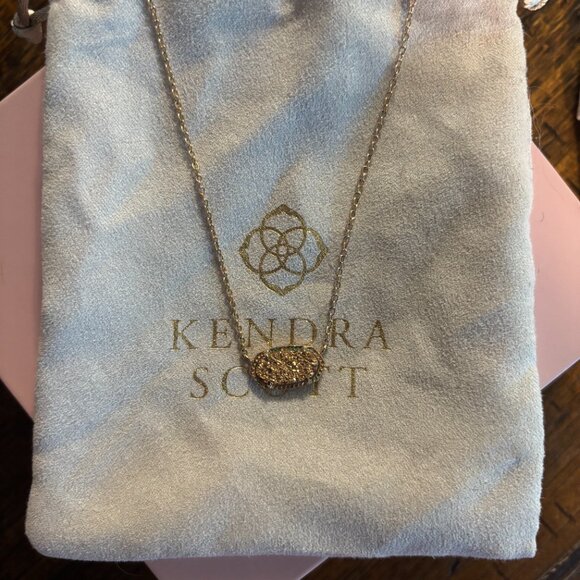 Kendra Scott Necklace - Picture 2 of 3